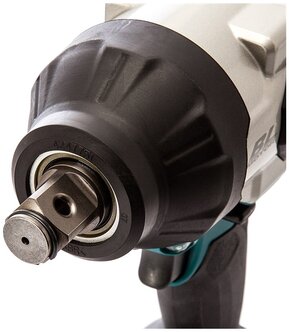 Акк. гайковерт Makita DTW1001Z (1050Нм, 3/4")