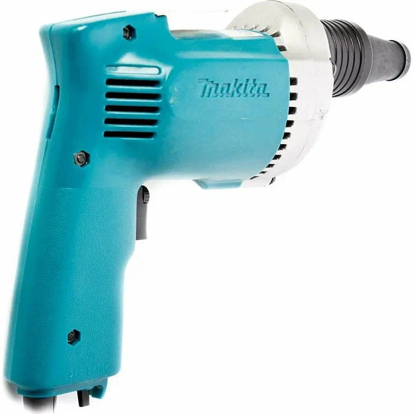 Дрель-шуруповерт Makita 6802BV