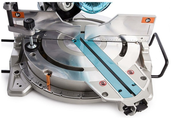 Пила торц. Makita LS1019 (углы влево/вправо)