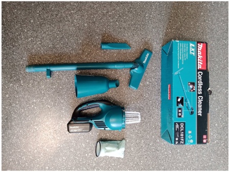 Пылесос Makita DCL181FZ