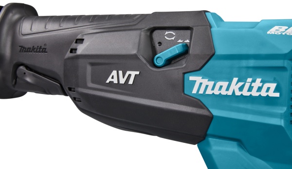 Пила сабельная Makita JR002GZ (XGT)