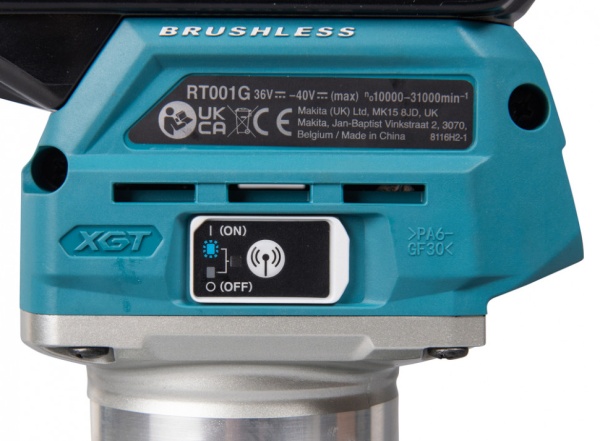 Фрезер Makita RT001GZ19 (XGT)